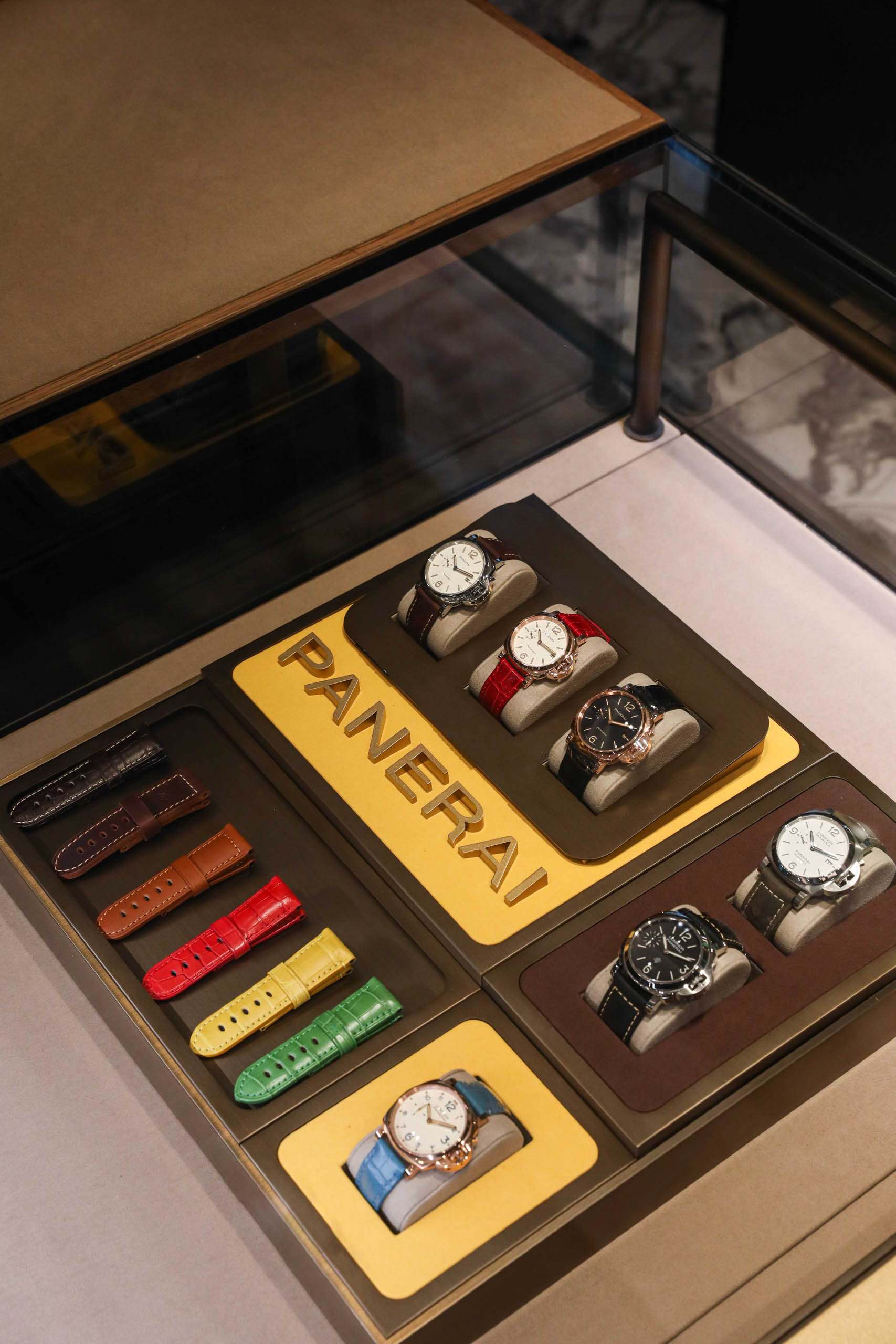 Panerai_HTB External Boutique_2022_003.jpg